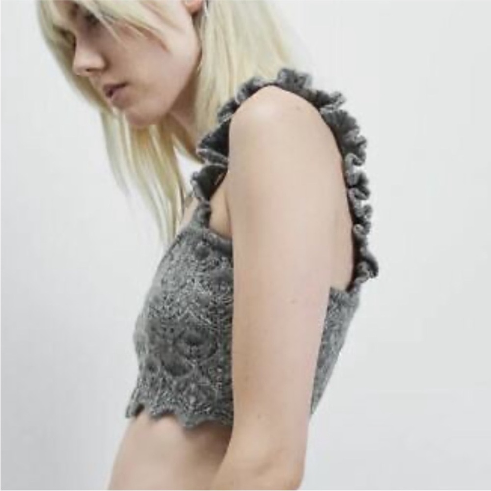 Zara knit crop top with ruffle straps - Picture 2 of 9